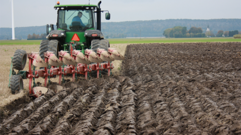 Why it is necessary to choose the right plough supplier?